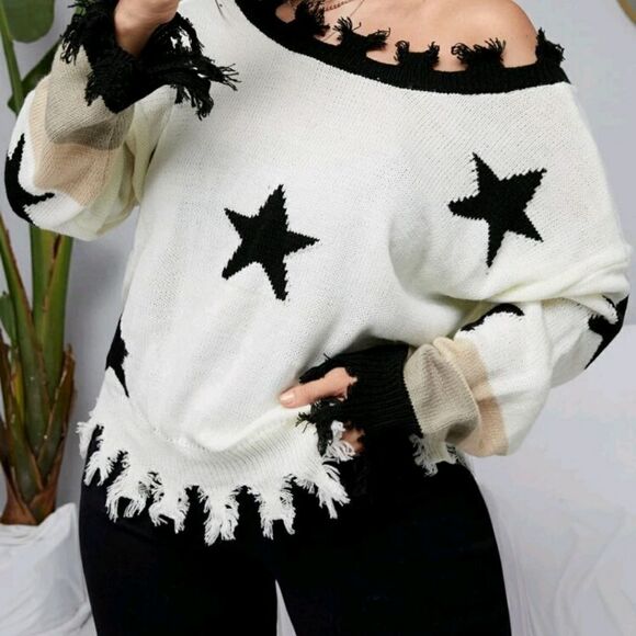 Plus Star Pattern Drop Shoulder Distressed Sweater - Picture 1 of 5